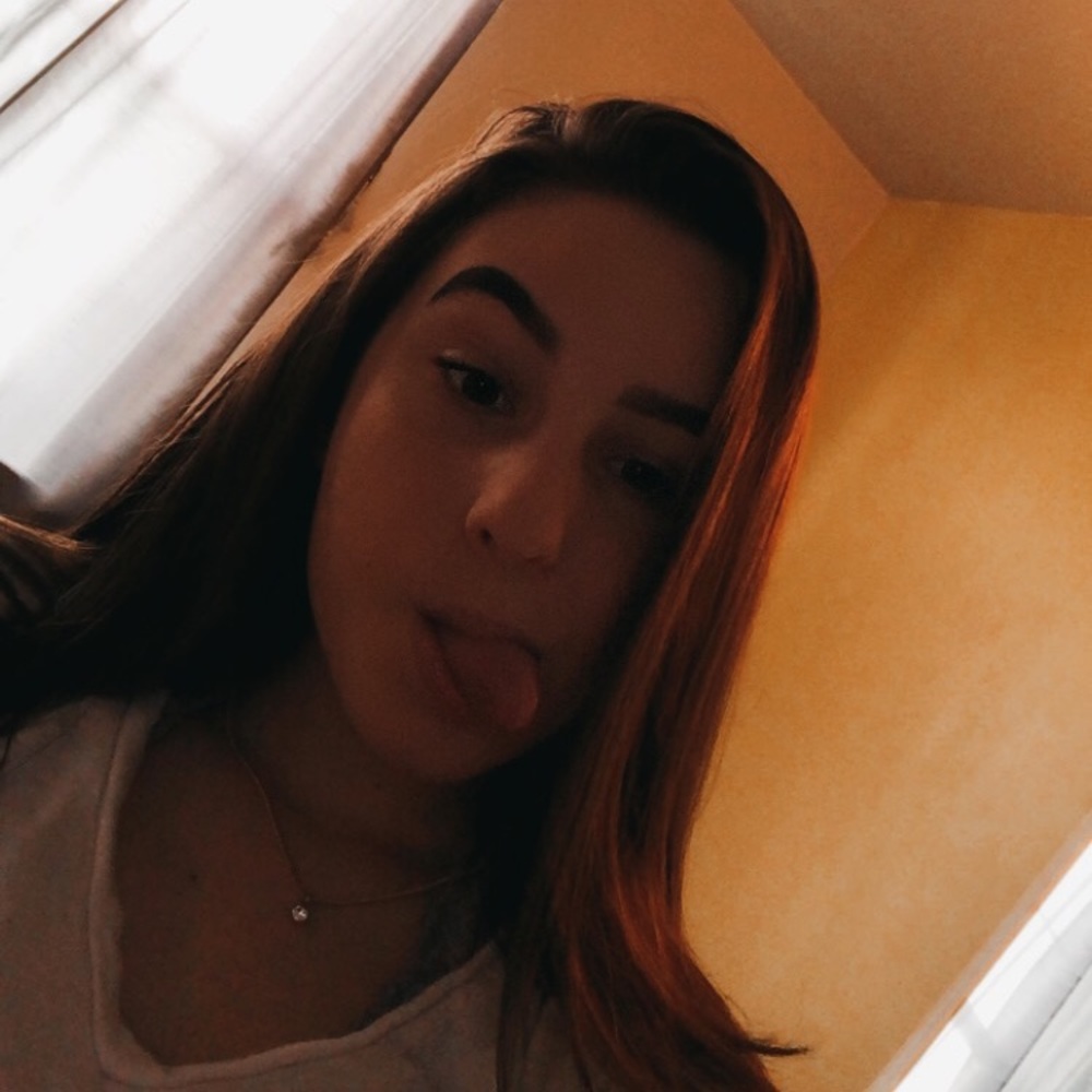 Meet your Posher, Mallory